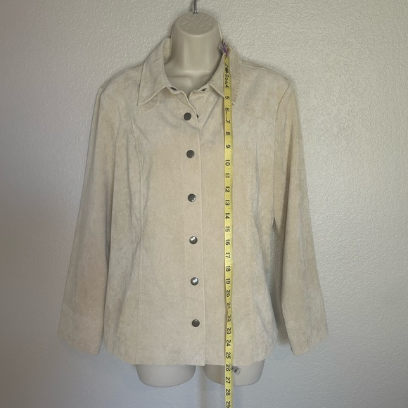 Christopher Banks cream colored, lightweight corduroy shirt jacket size LP - Picture 5 of 8
